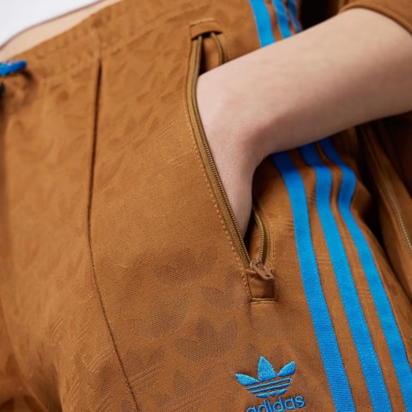 ADICOLOR 70S SST TRACK PANTS - Picture 5 of 8